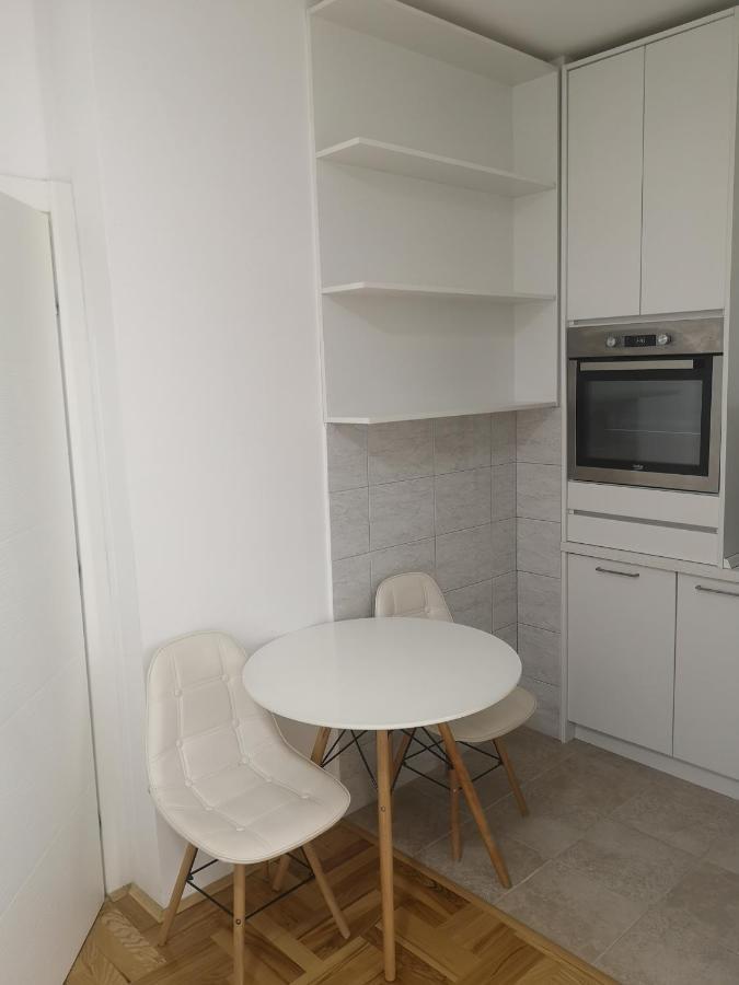 Jednosoban Stan Zoja Apartment Podgorica Bagian luar foto